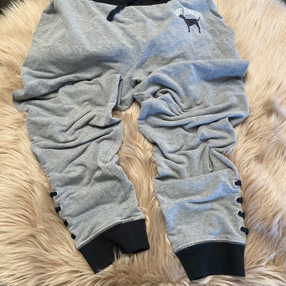 PINK Los Angeles Sweats